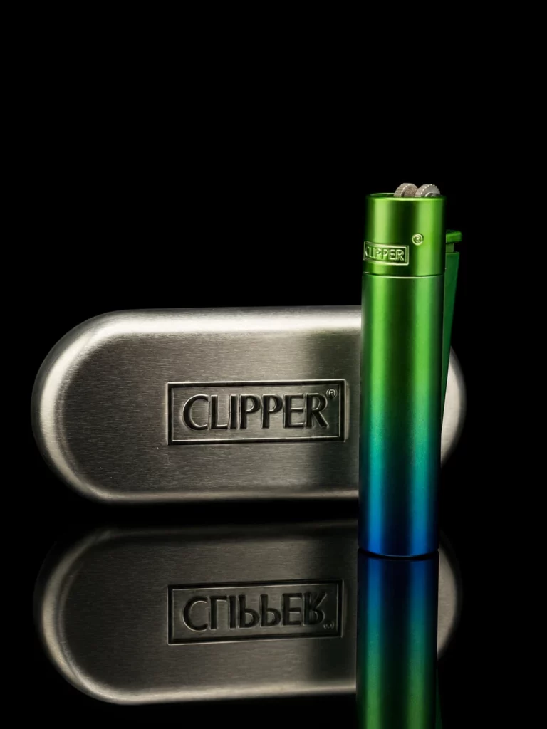 Briquet Clipper Métal - Peacock