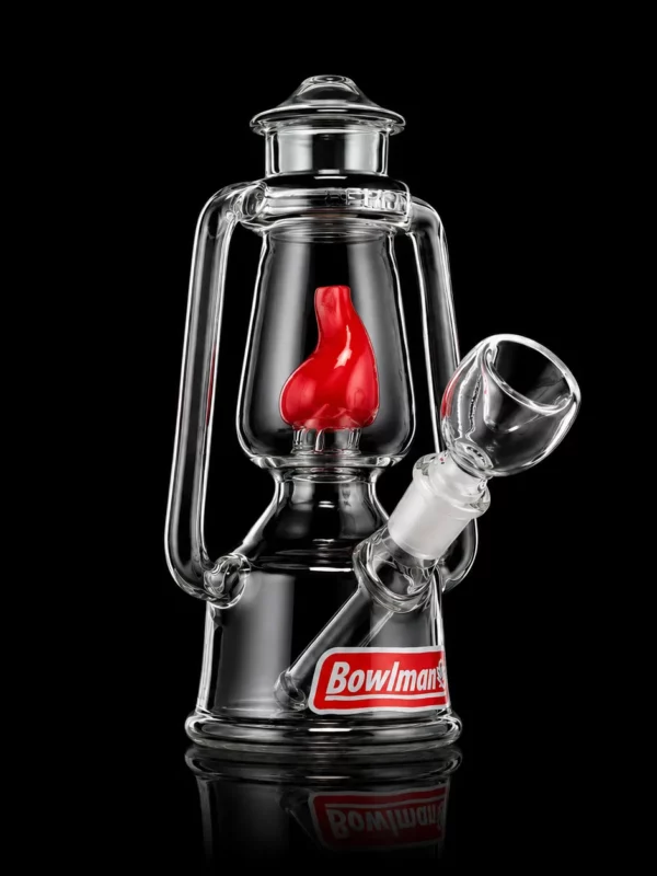 Bong Camp Out HEMPER en verre borosilicate en forme de lanterne de camping avec flamme rouge — édition Bowlman