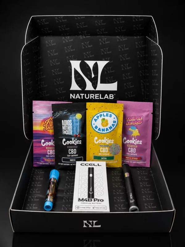 Coffret Nature Lab avec les 4 cartouches vape pen Cookies CBD Triple Scoop, Tequila Sunrise, Adios MF et Apples et Bananas et la batterie universelle 510 offerte
