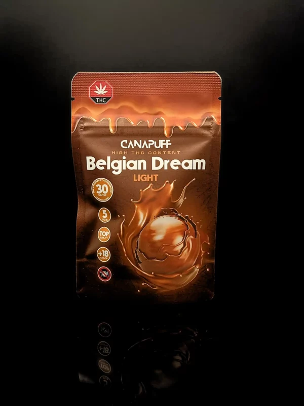 Canapuff Belgian Milk Chocolate Delta-9 30mg - fond noir studio, boutique Nature Lab