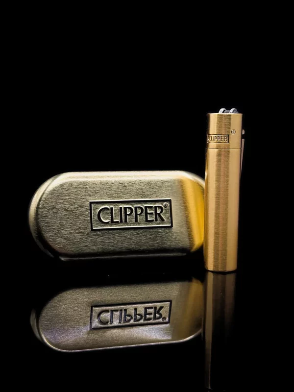 Clipper Gold - fond noir studio, boutique Nature Lab