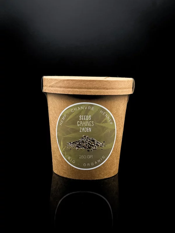 Graines de chanvre – Cannavie - fond noir studio, boutique Nature Lab
