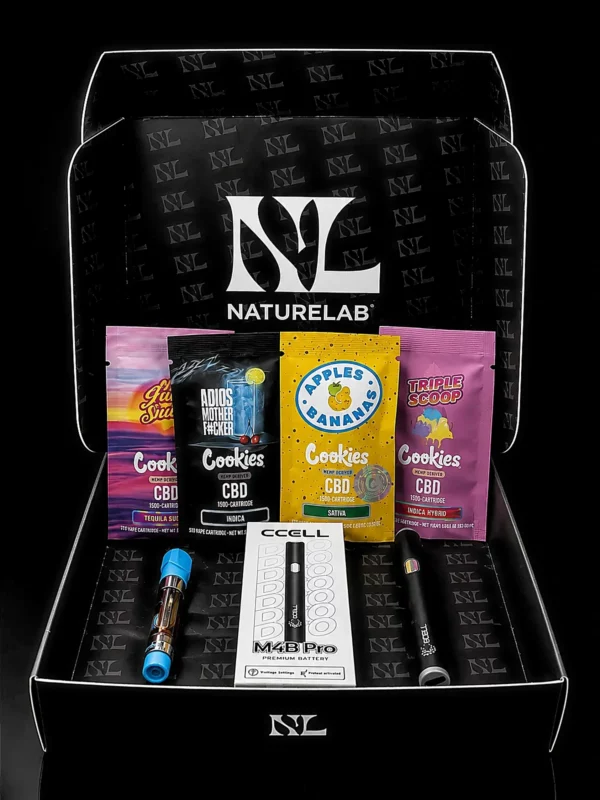 Pack Cartouches CBD Cookies - fond noir studio, boutique Nature Lab