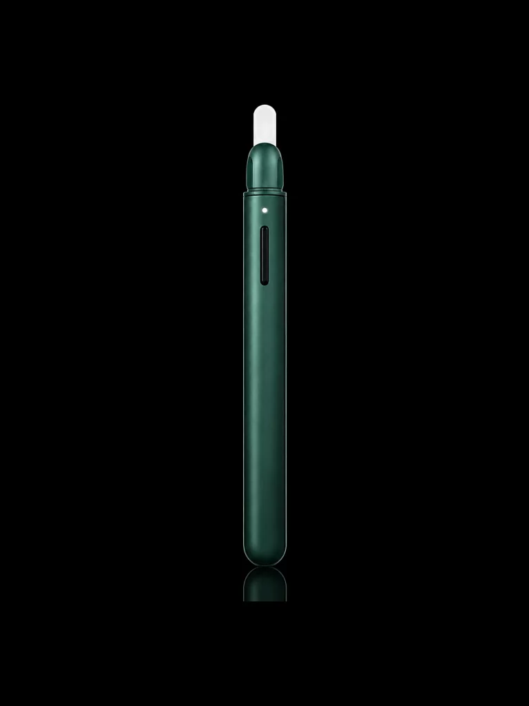 Puffco Hot Knife V2 coloris Pine avec pointe céramique - fond noir studio, boutique Nature Lab