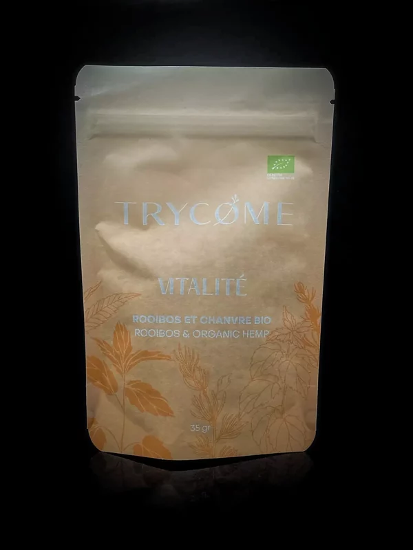 Trycome Infusion CBD Bio – Vitalité - fond noir studio, boutique Nature Lab