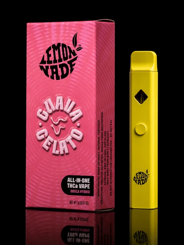 Vape Lemonnade 2G Guava Gelato - puff CBC tout-en-un, boîte rose et vape jaune sur fond noir