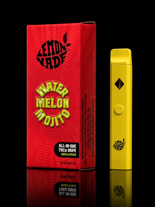 Vape Lemonnade 2G Watermelon Mojito - puff CBC tout-en-un, boîte rouge et vape jaune sur fond noir