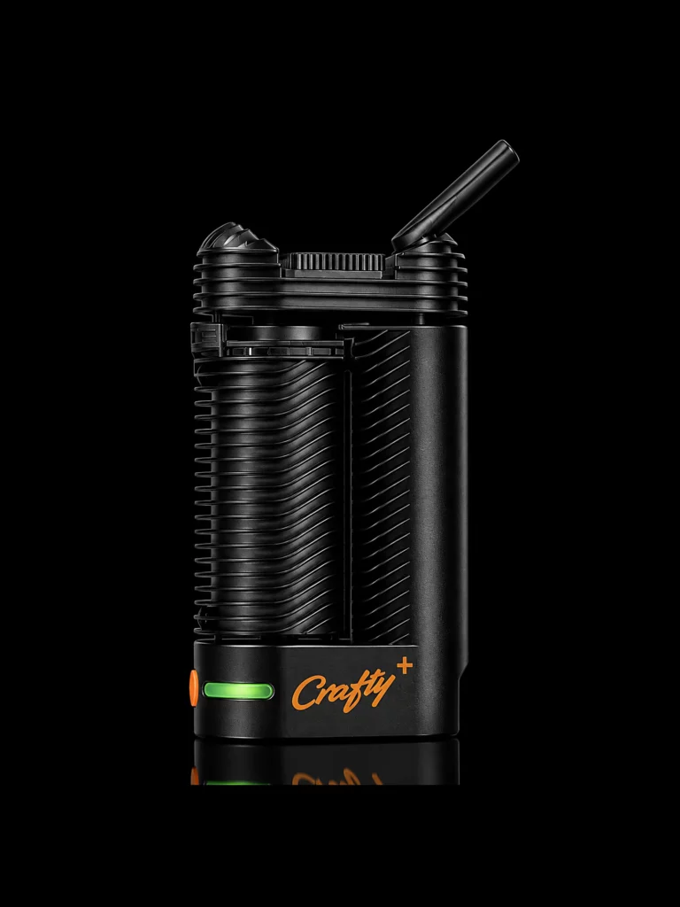 Vaporisateur Crafty+ Storz & Bickel avec embout buccal - fond noir studio, boutique Nature Lab