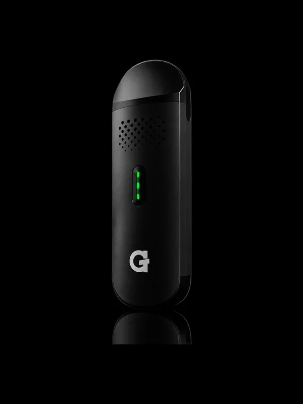 Vaporisateur G Pen Dash noir avec voyant vert - fond noir studio, boutique Nature Lab