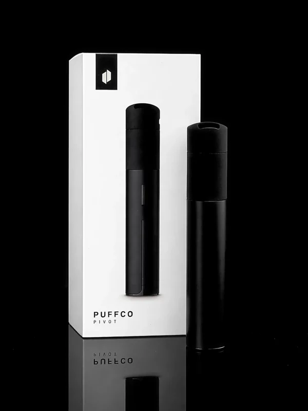 Vaporisateur Puffco Pivot - fond noir studio, boutique Nature Lab